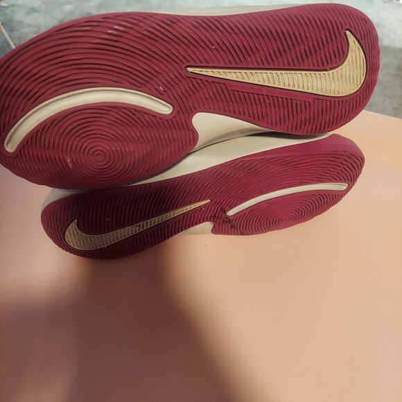 Nike Team Hustle D 9 DIGI GS Kids Sneaker, purple and teal ,  4Y - Picture 9 of 9